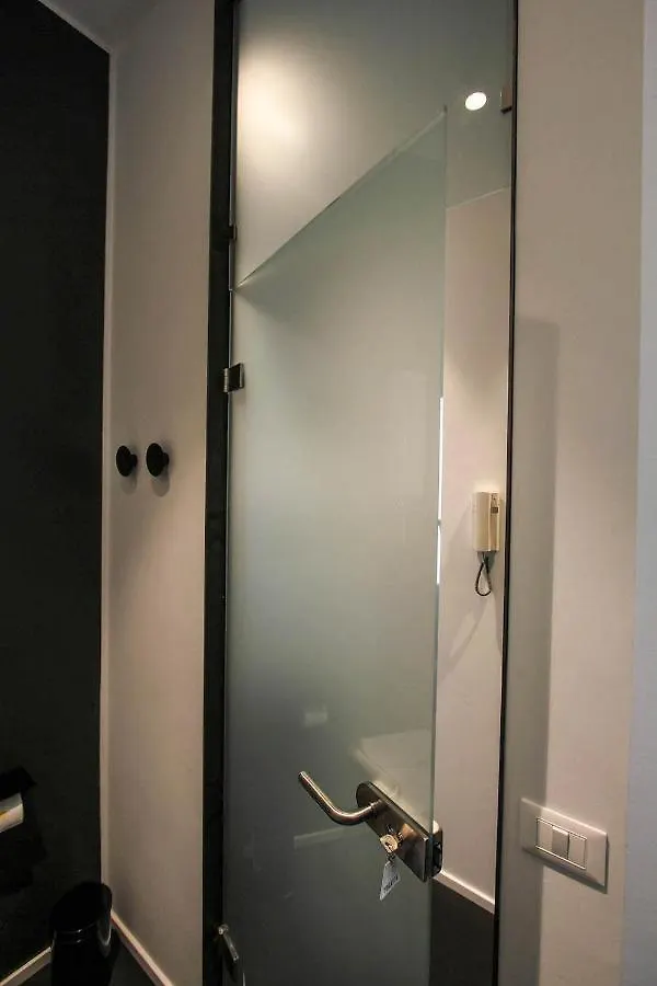 Stylish & Cosy House At Fair Apartment Milan
